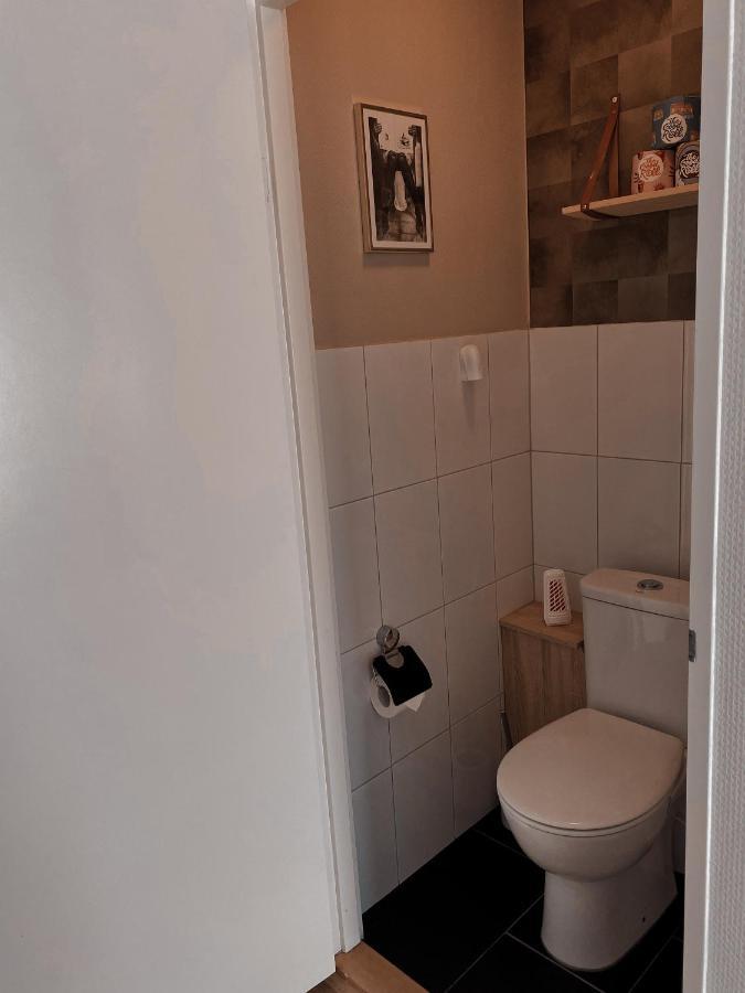 Villa Loods 123 Bed & Kitchen Landgraaf Exterior foto